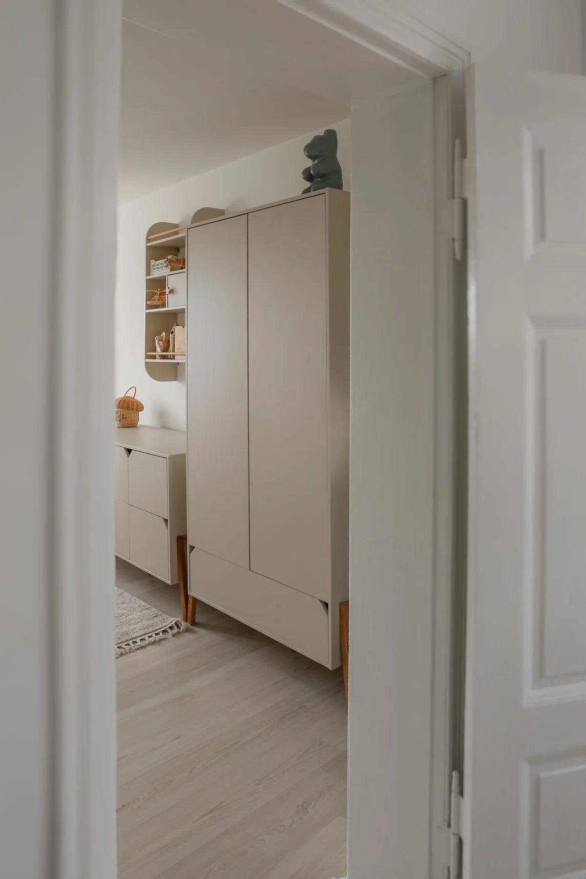 Bellamy Kleiderschrank Lotta, creme