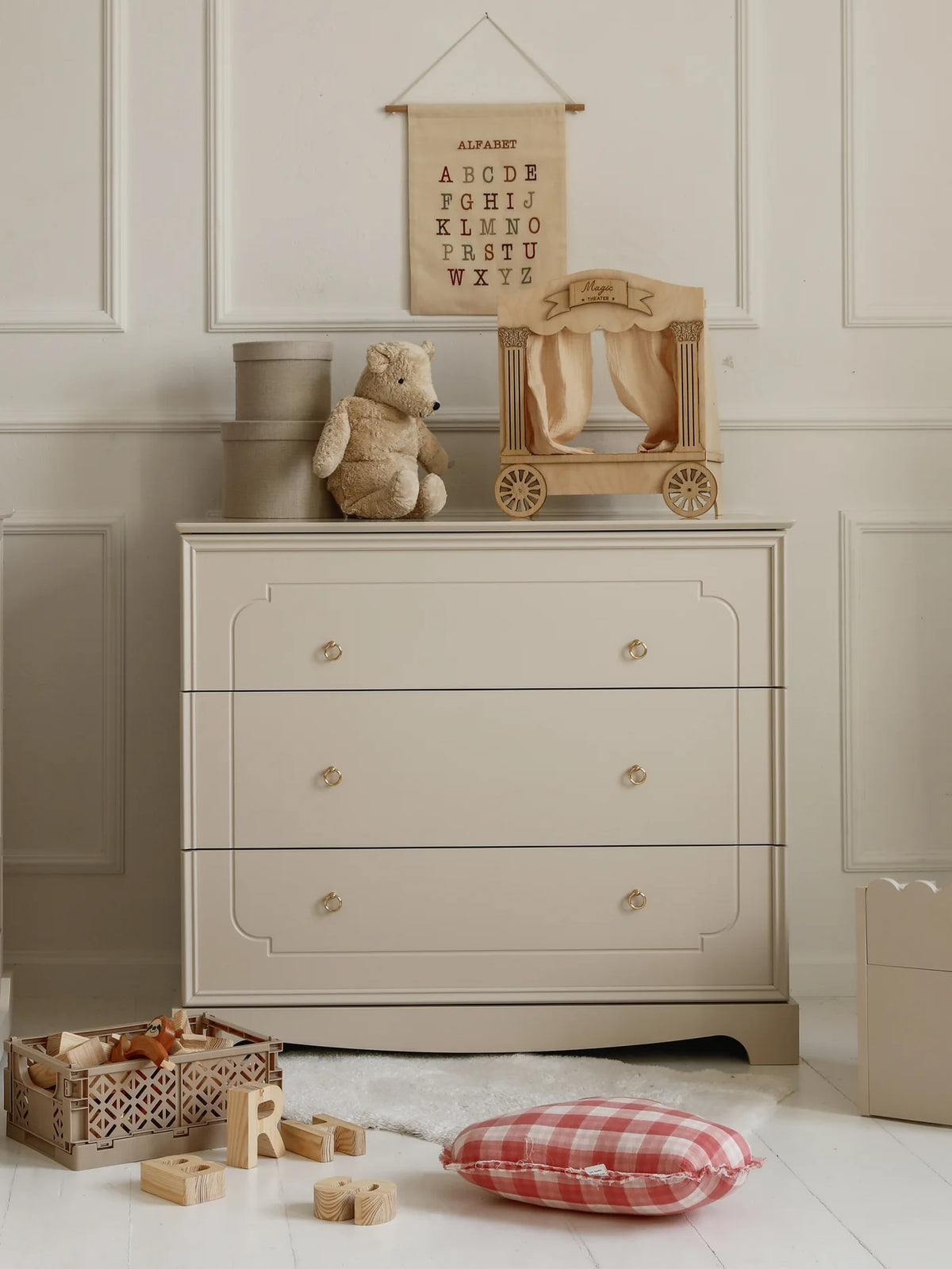 Bellamy Kommode mit 3 Schubladen Royal, creme
