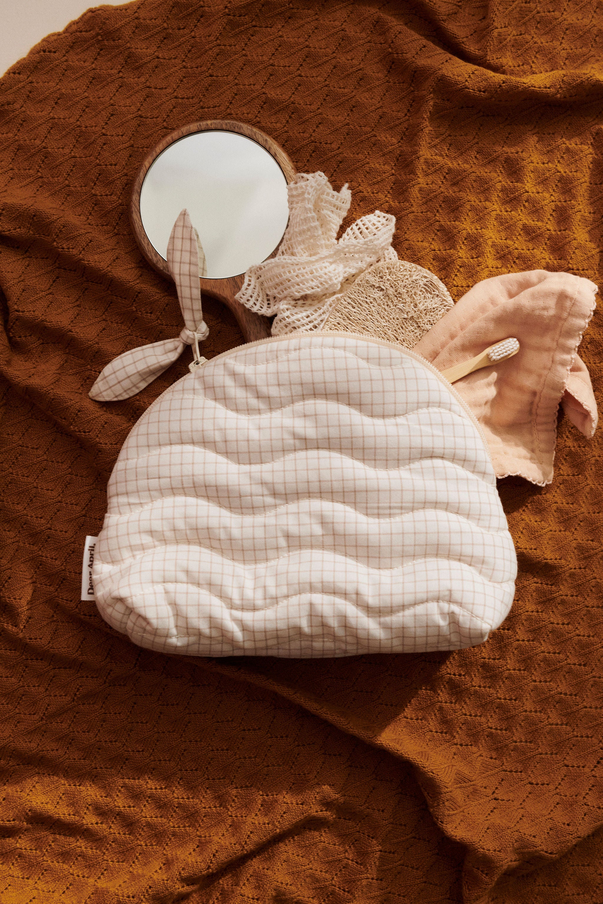 Dear April Molly Pouch, Mini Check