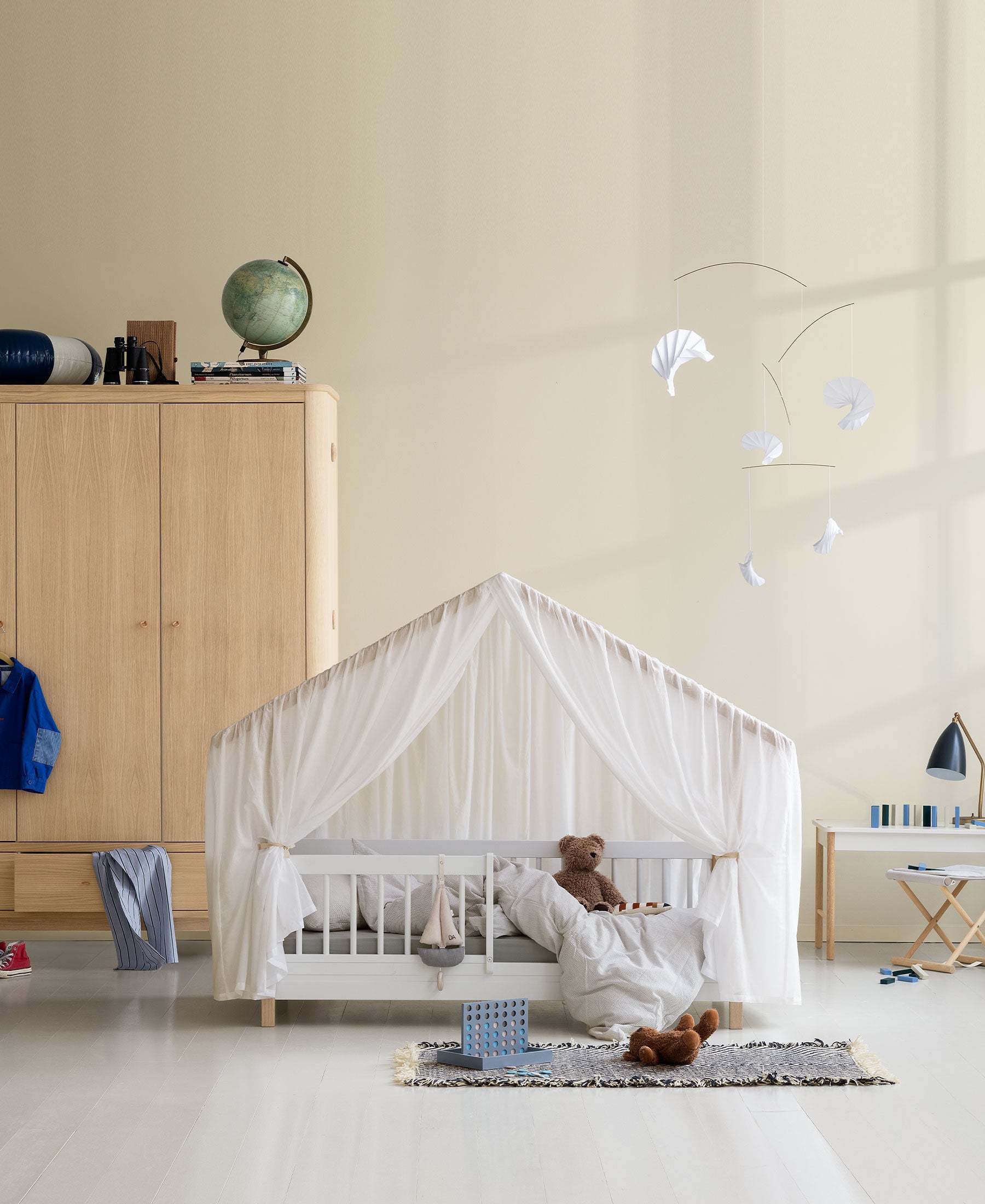 Oliver Furniture Wood Mini+ Hausbett-Zelt, transparent weiß