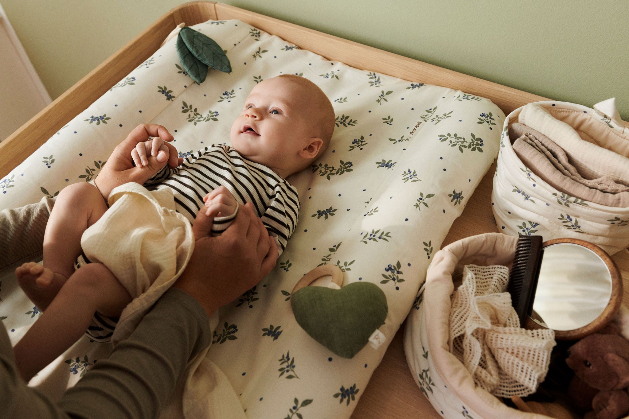 Dear April Lara Herz Rassel Beißring, Forest Green