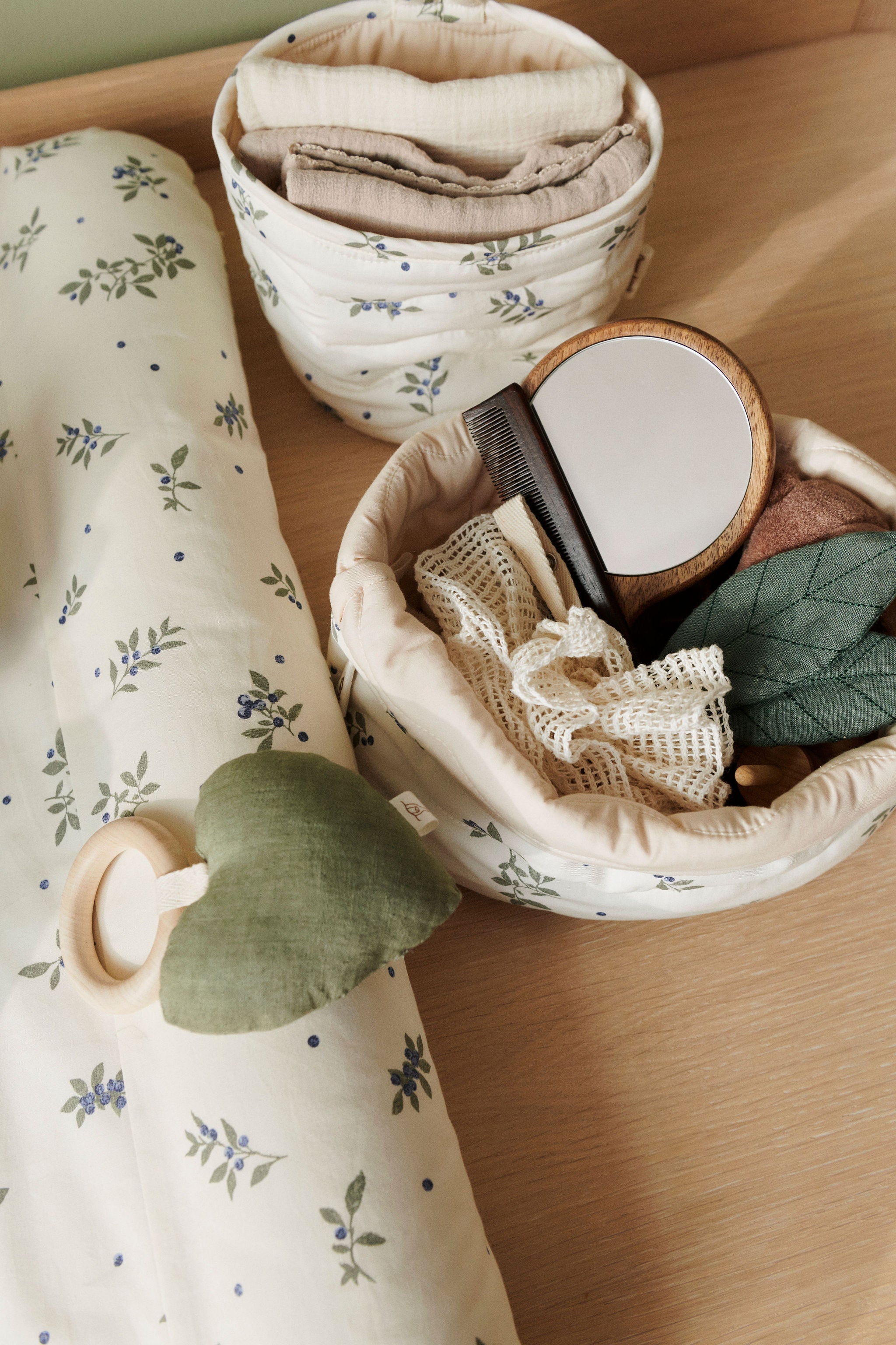 Dear April Lara Herz Rassel Beißring, Forest Green