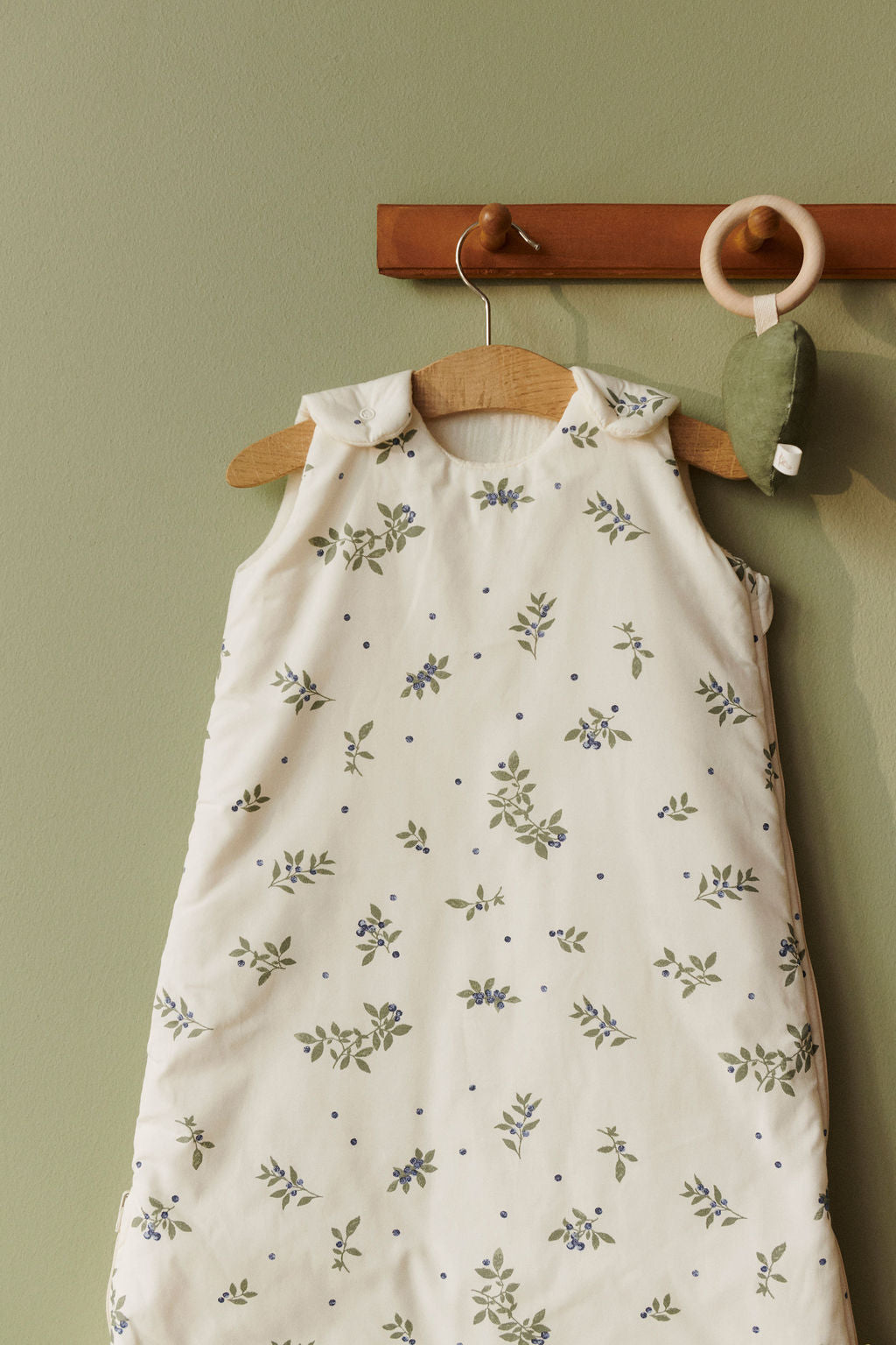 Dear April Wind Winter-Schlafsack, Blueberries