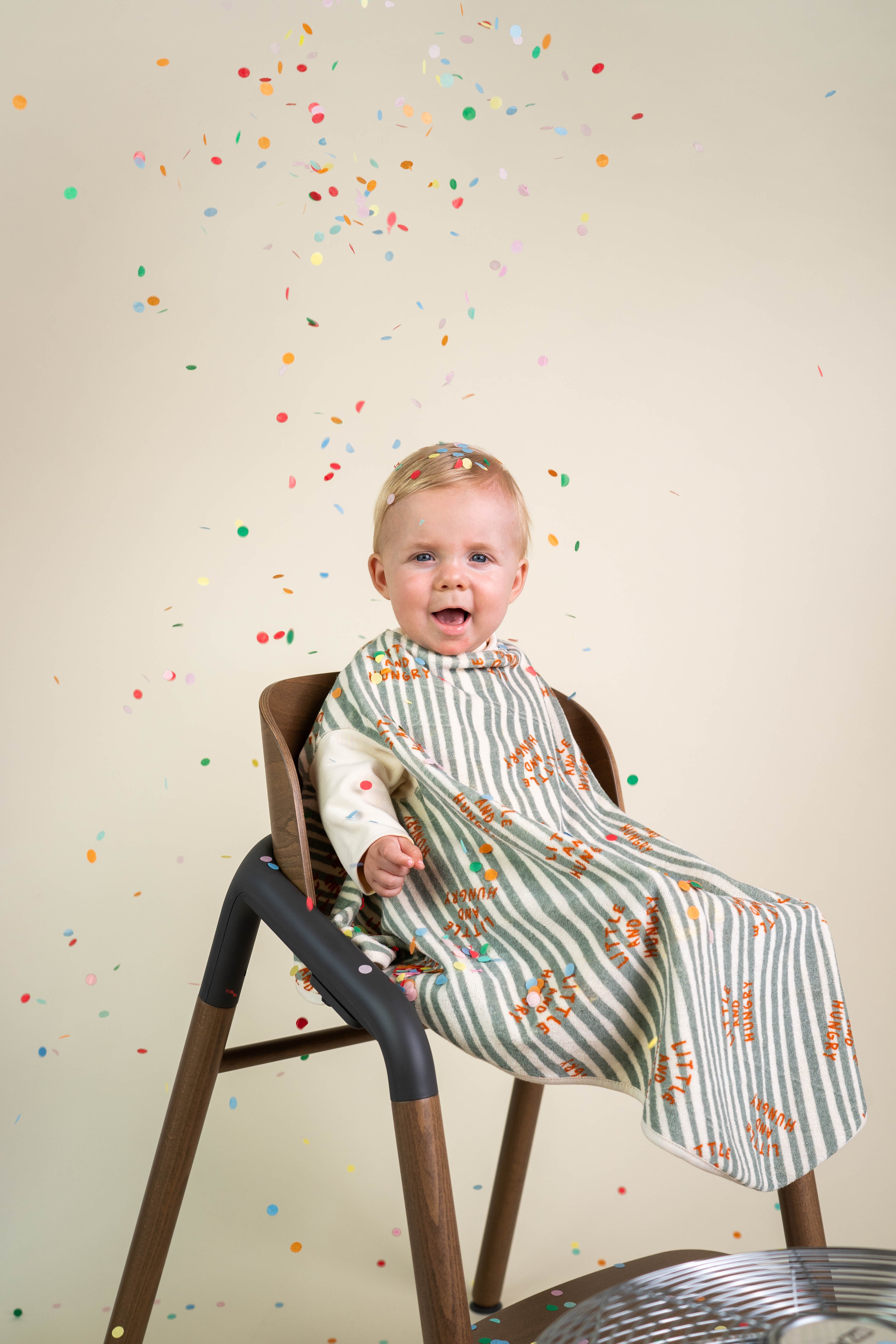 Little Casimir Lätzchen Boo, Little But Hungry