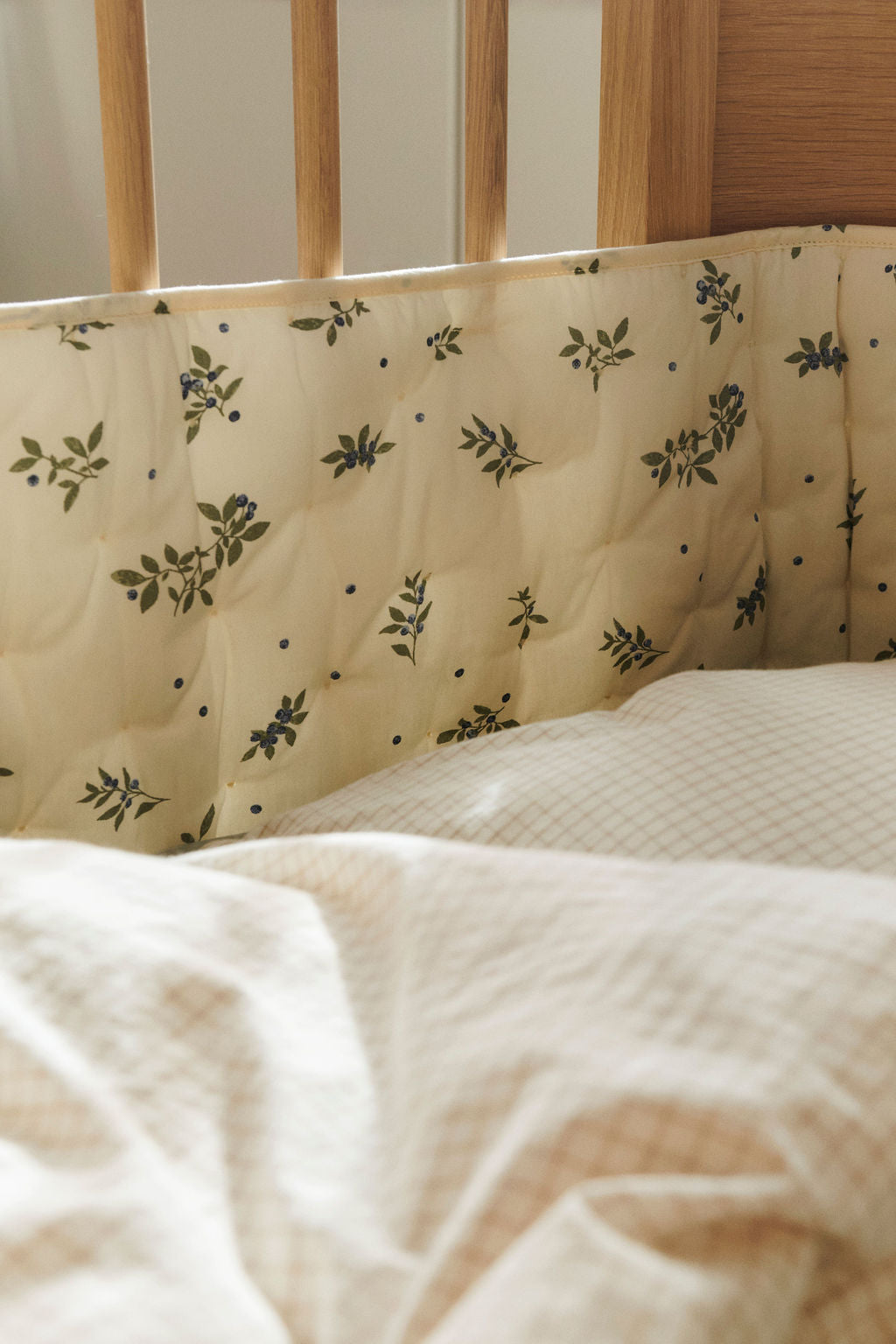 Dear April Nori Bettnestchen, Blueberries