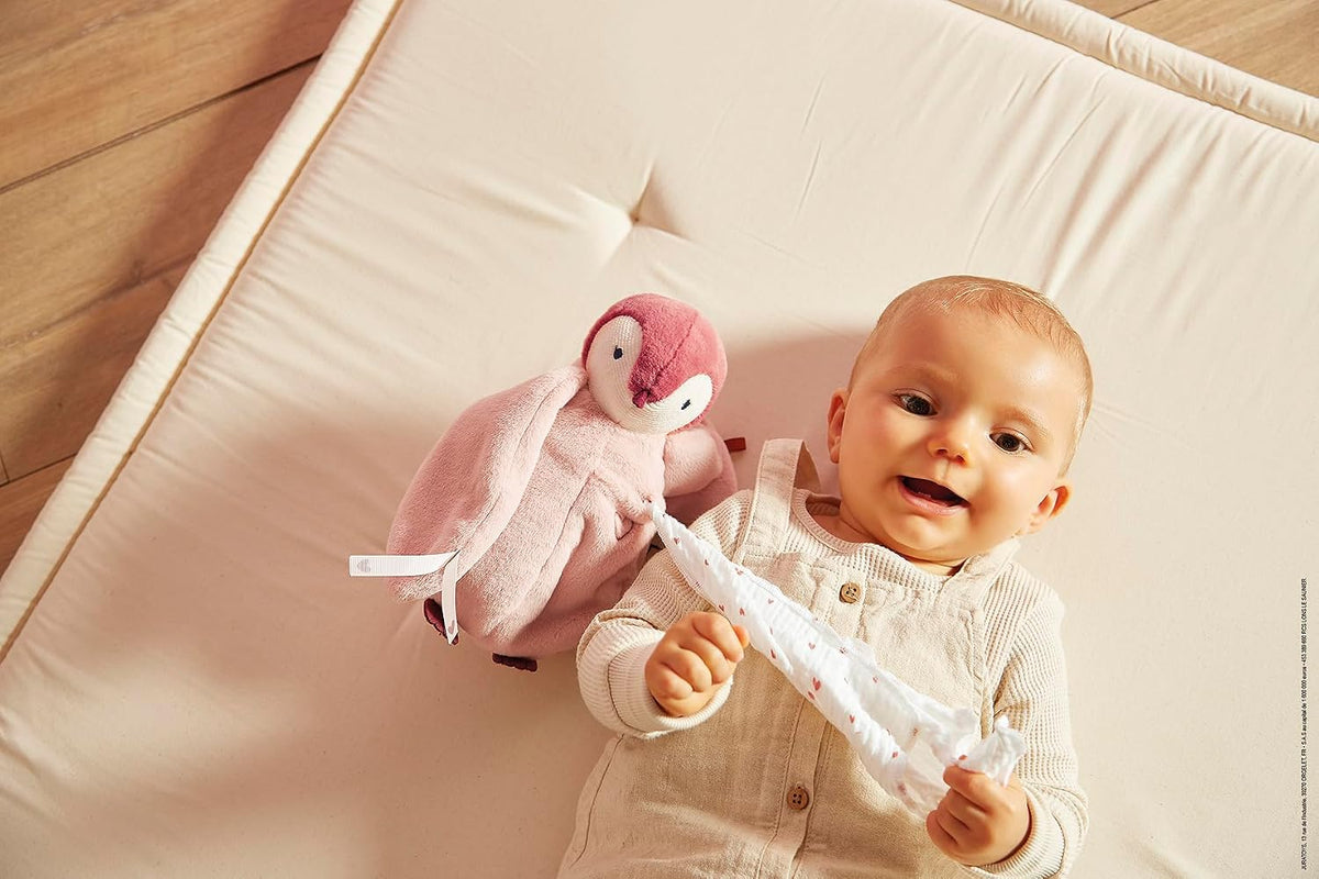 Kaloo Kuscheltier Pinguin, mit Musselintuch