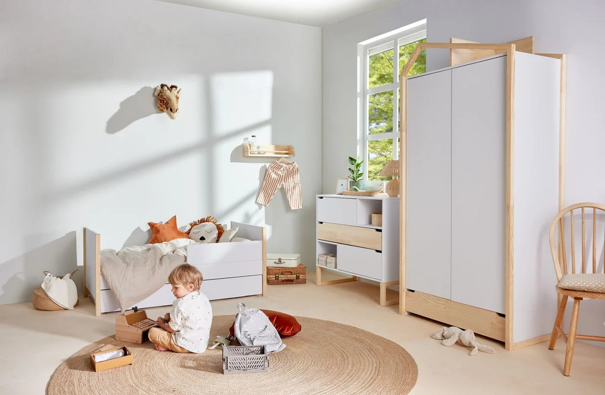 Bellamy Kleiderschrank Tatam