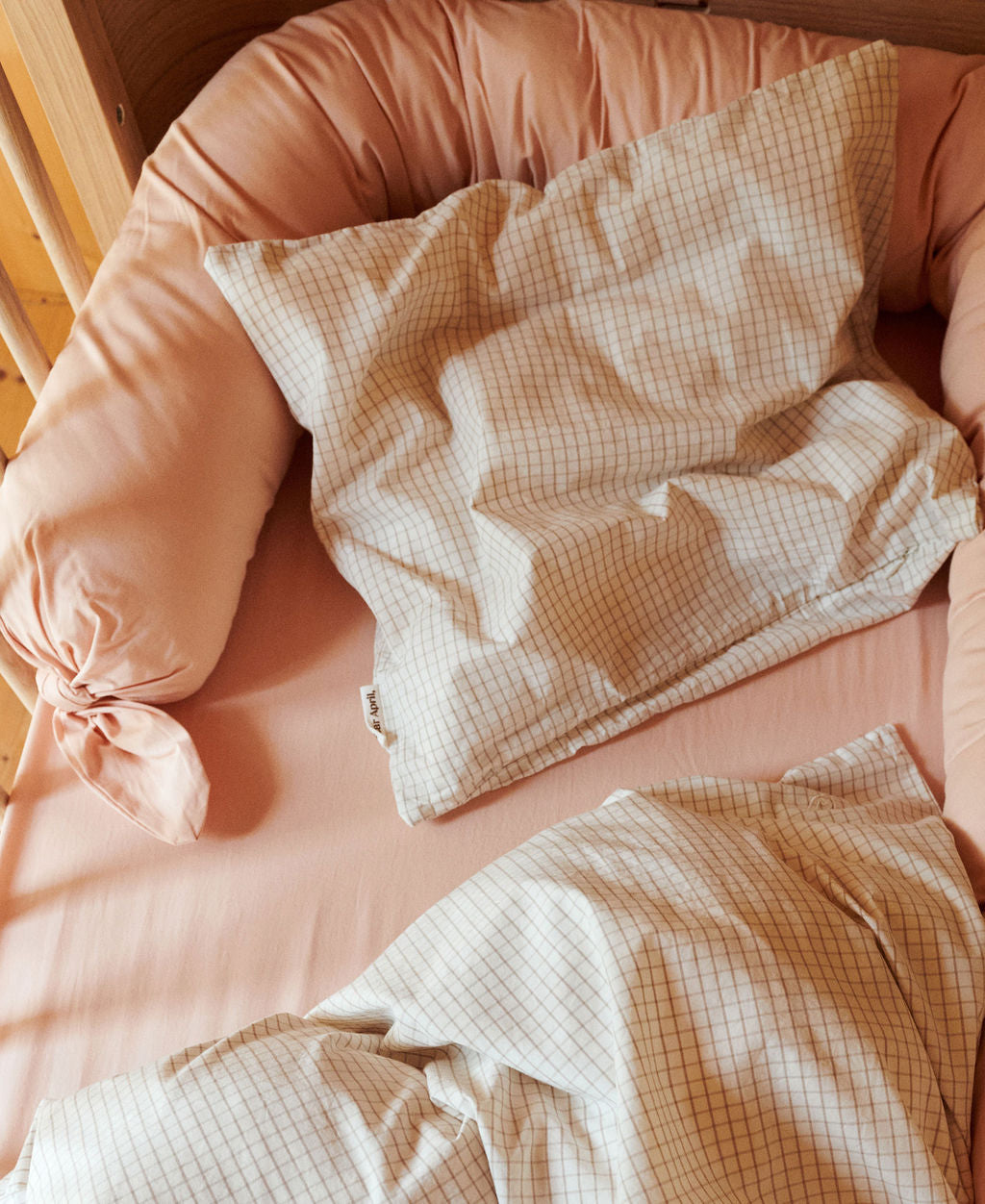 Dear April Skye Bettschlange, Appleblossom