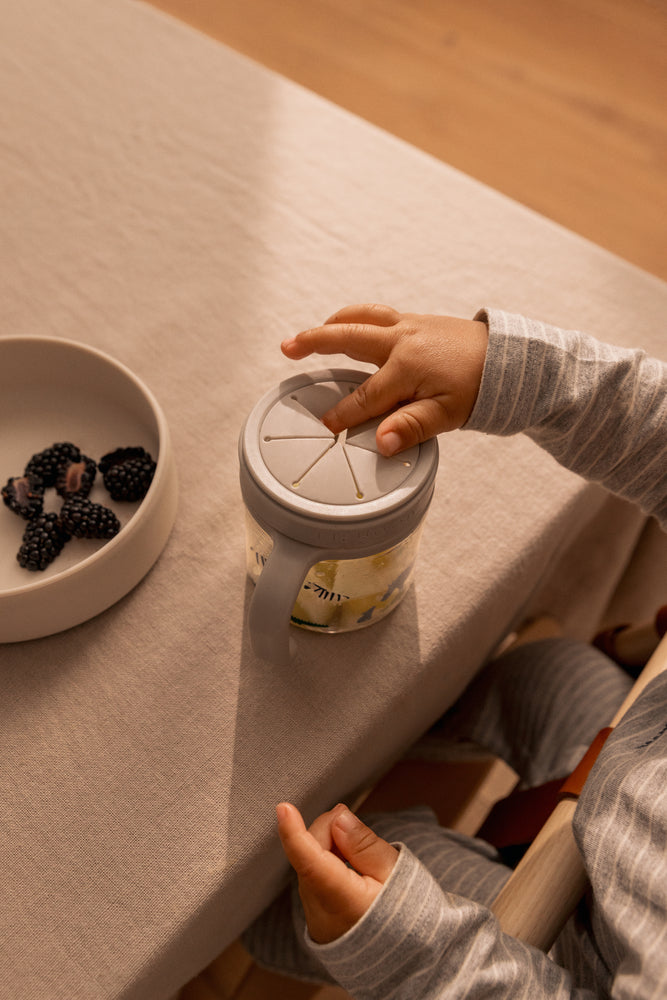 Liewood Snackbecher Enyo, All together / Sandy