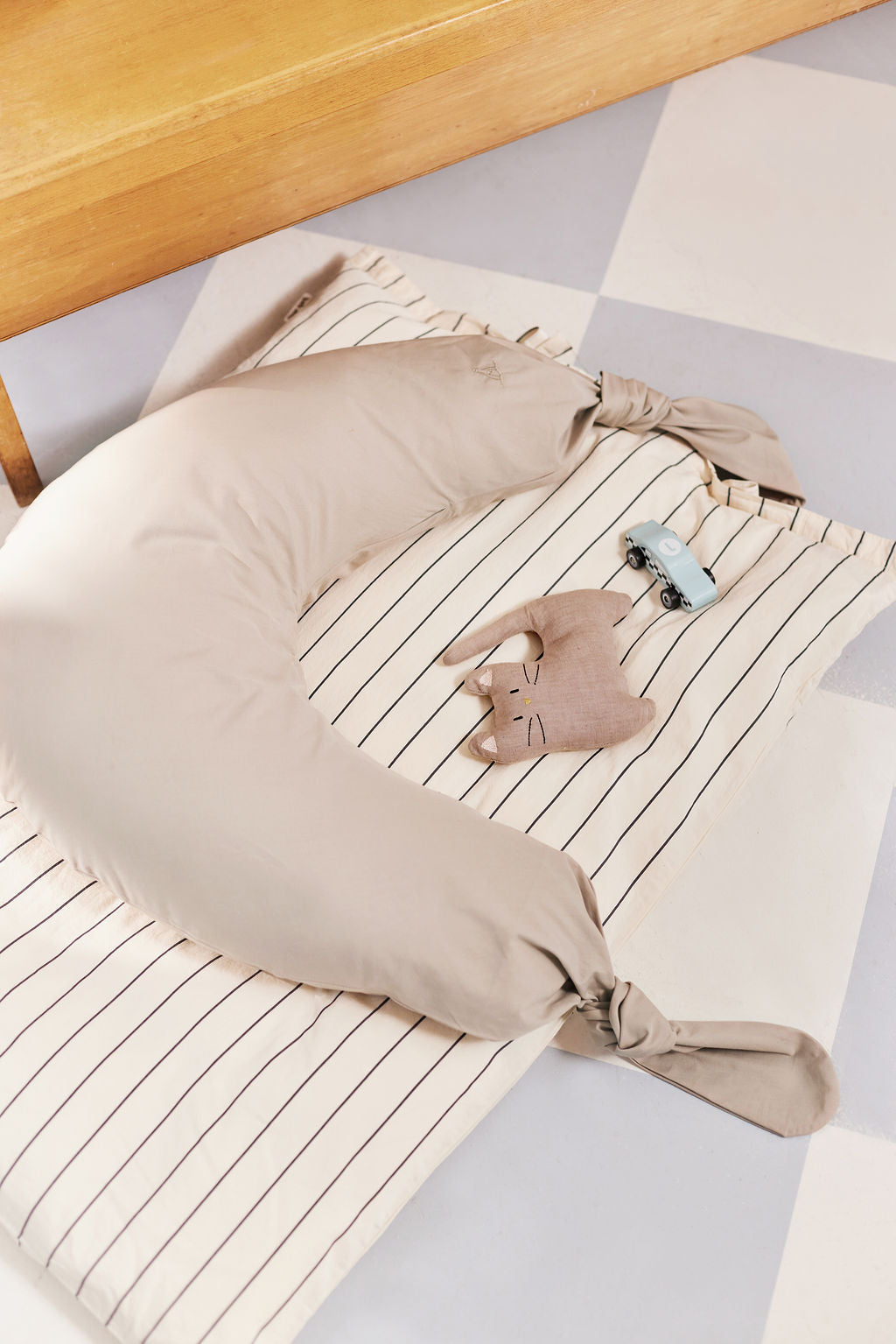 Dear April Nami Stillkissen, Little Mouse