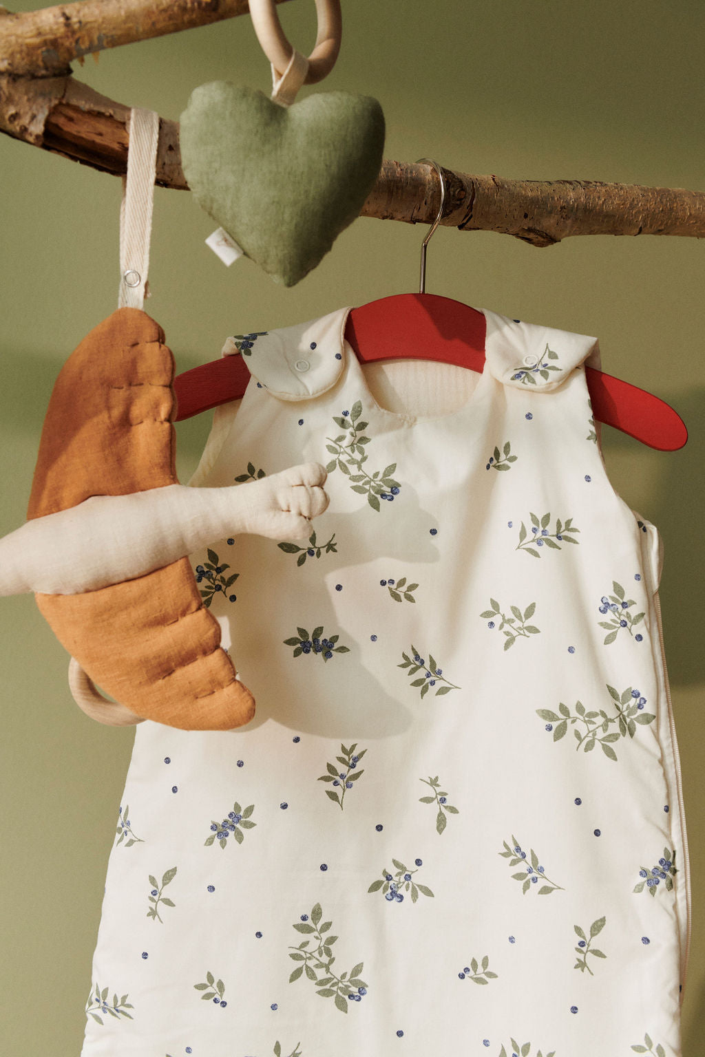 Dear April Wind Winter-Schlafsack, Blueberries