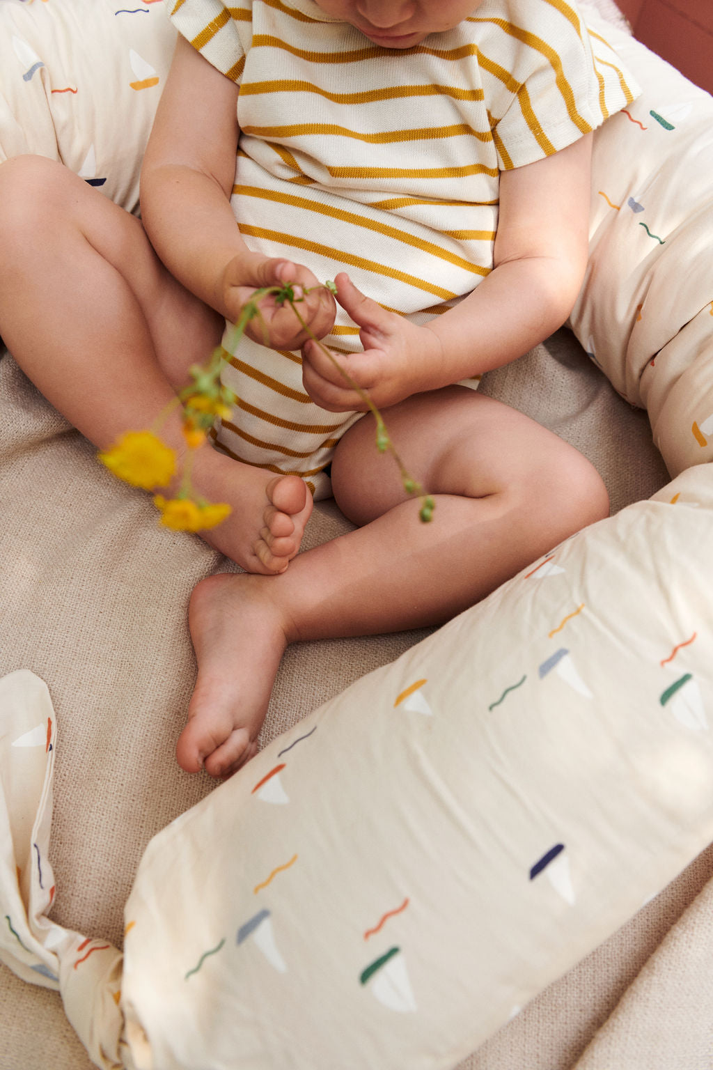 Dear April Mira Bettschlange, Pond Boats