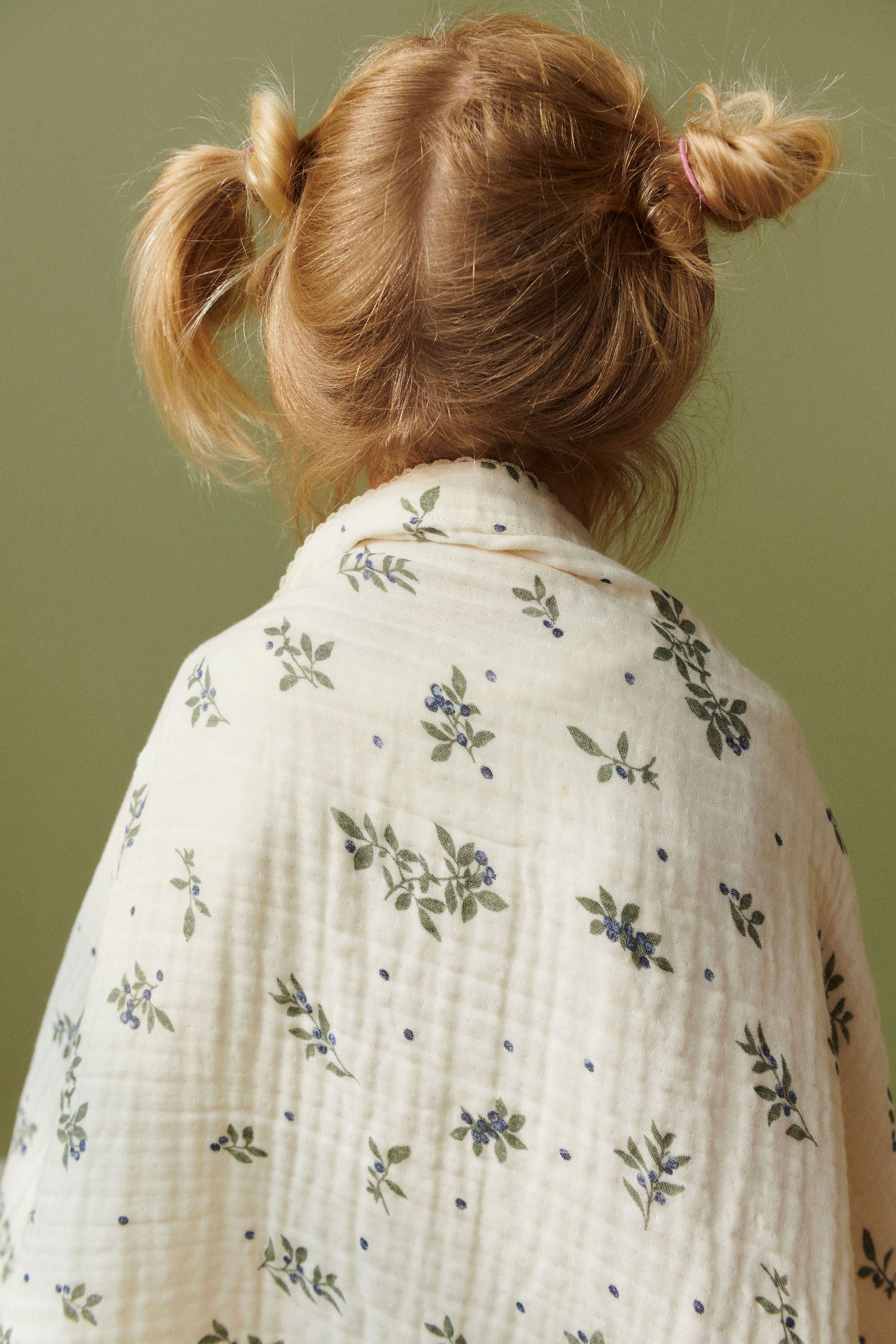 Dear April Murray Musselin-Decke, Blueberries