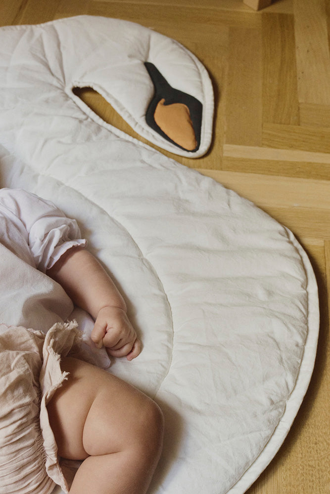 Lorena Canals Spielmatte Swan