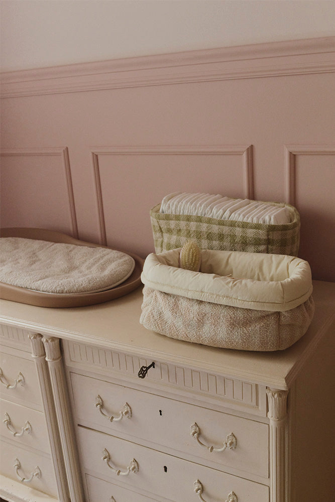 Lorena Canals gesteppter Korb Rose