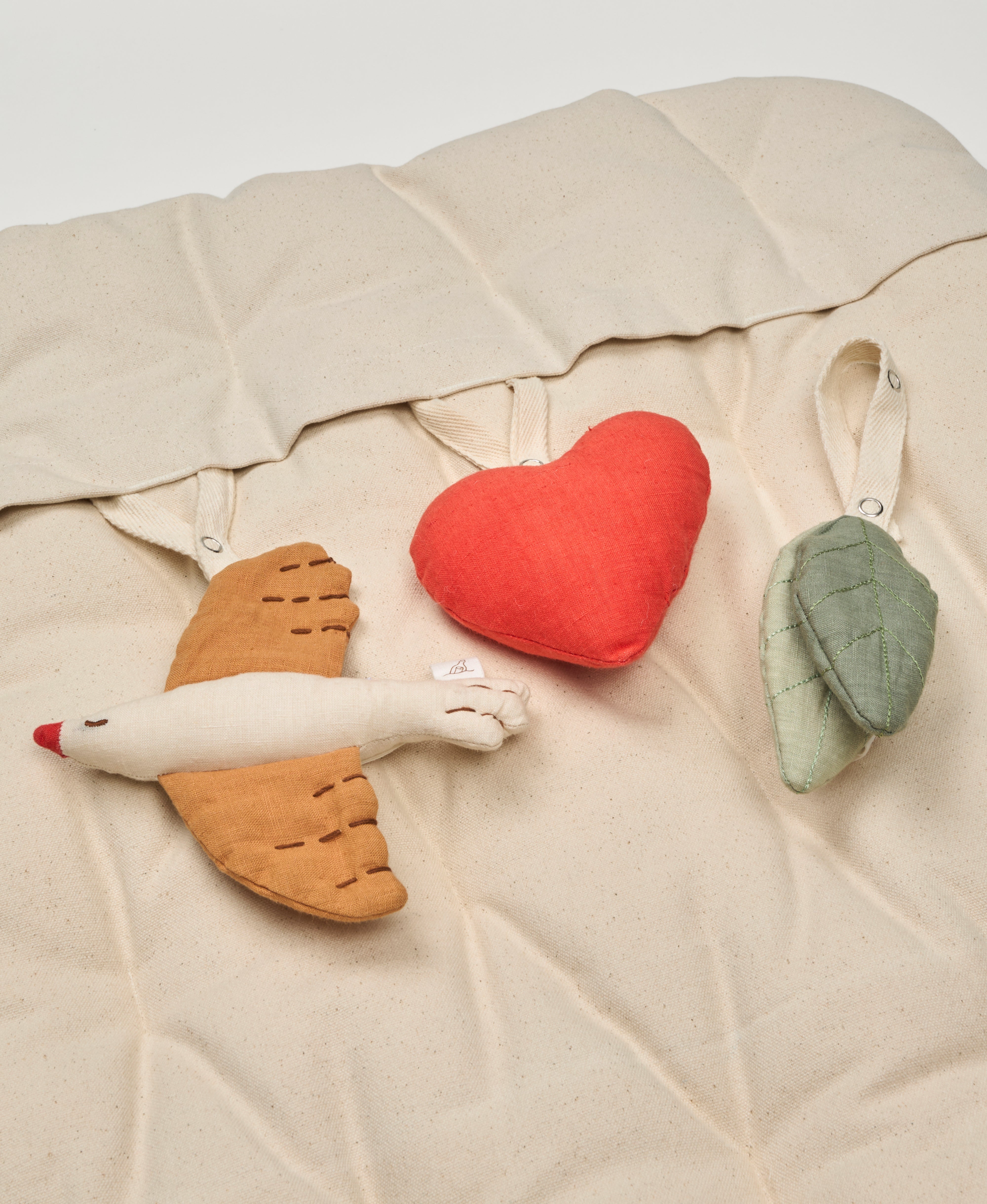 Dear April Morris Spielmatratze, Songbirds