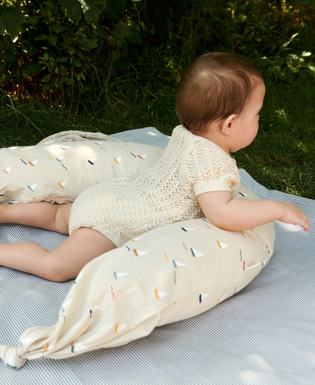 Dear April Nami Stillkissen, Pond Boats