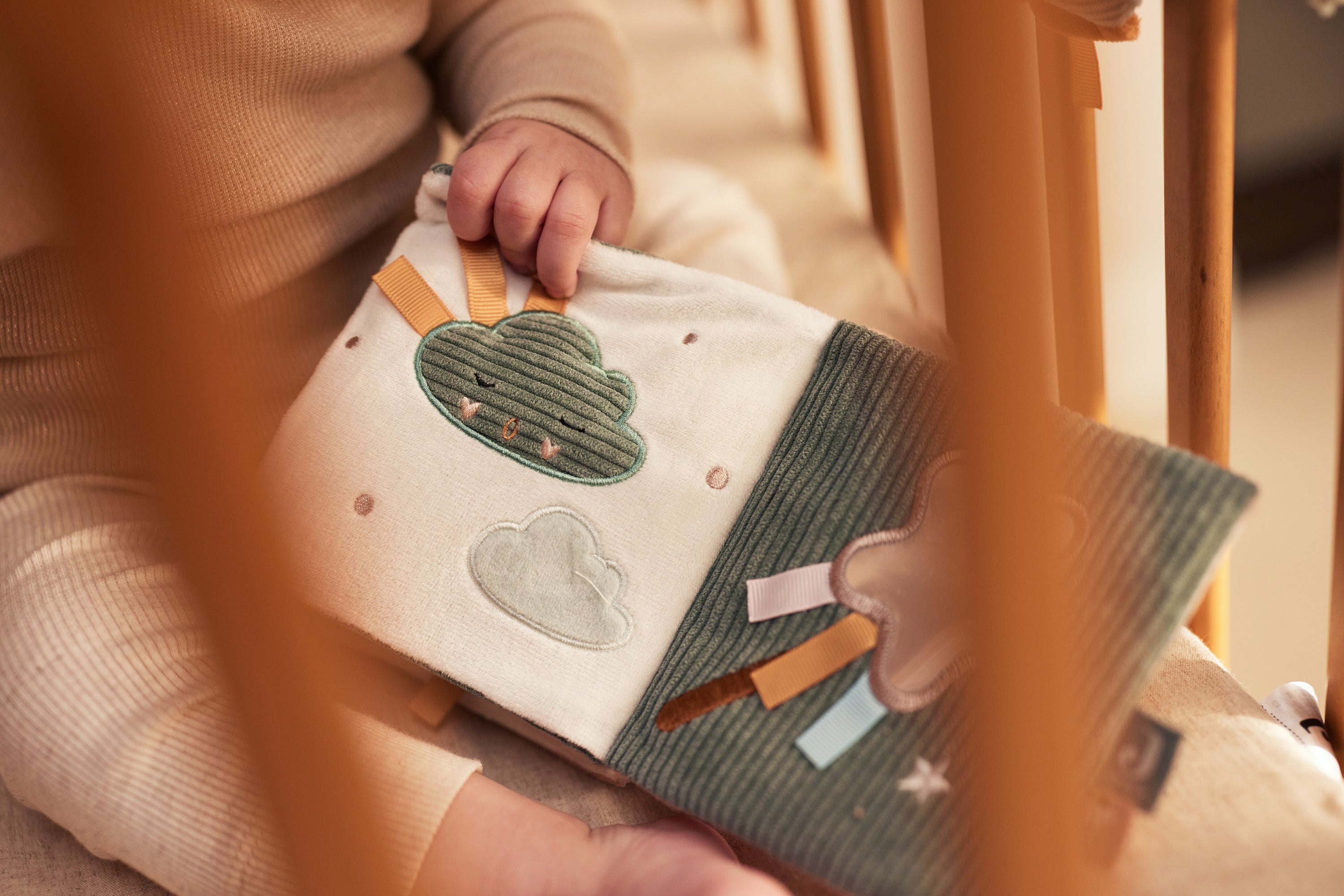 Jollein Stoffbuch Lovely Birds