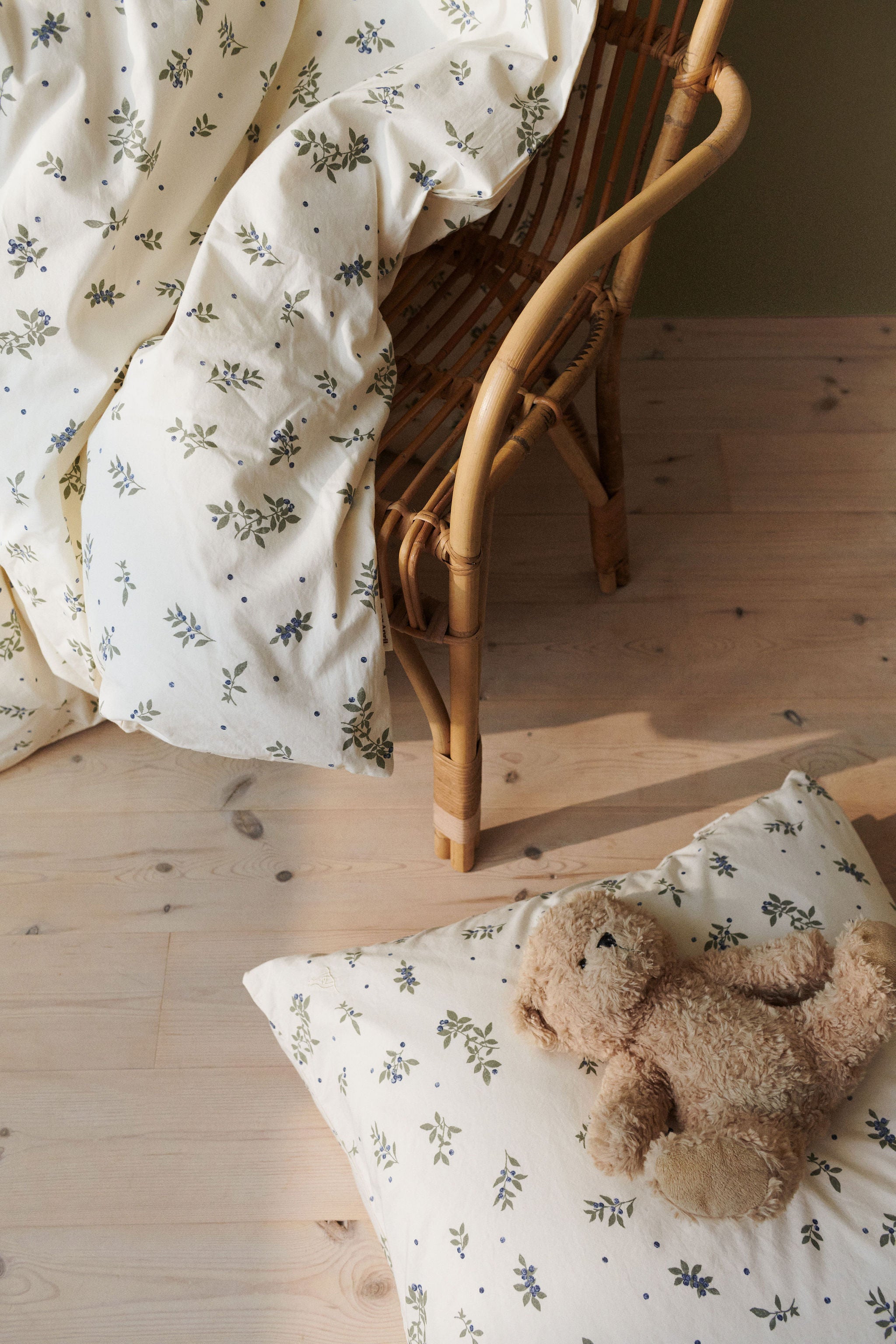 Dear April Bettwäsche Blueberries