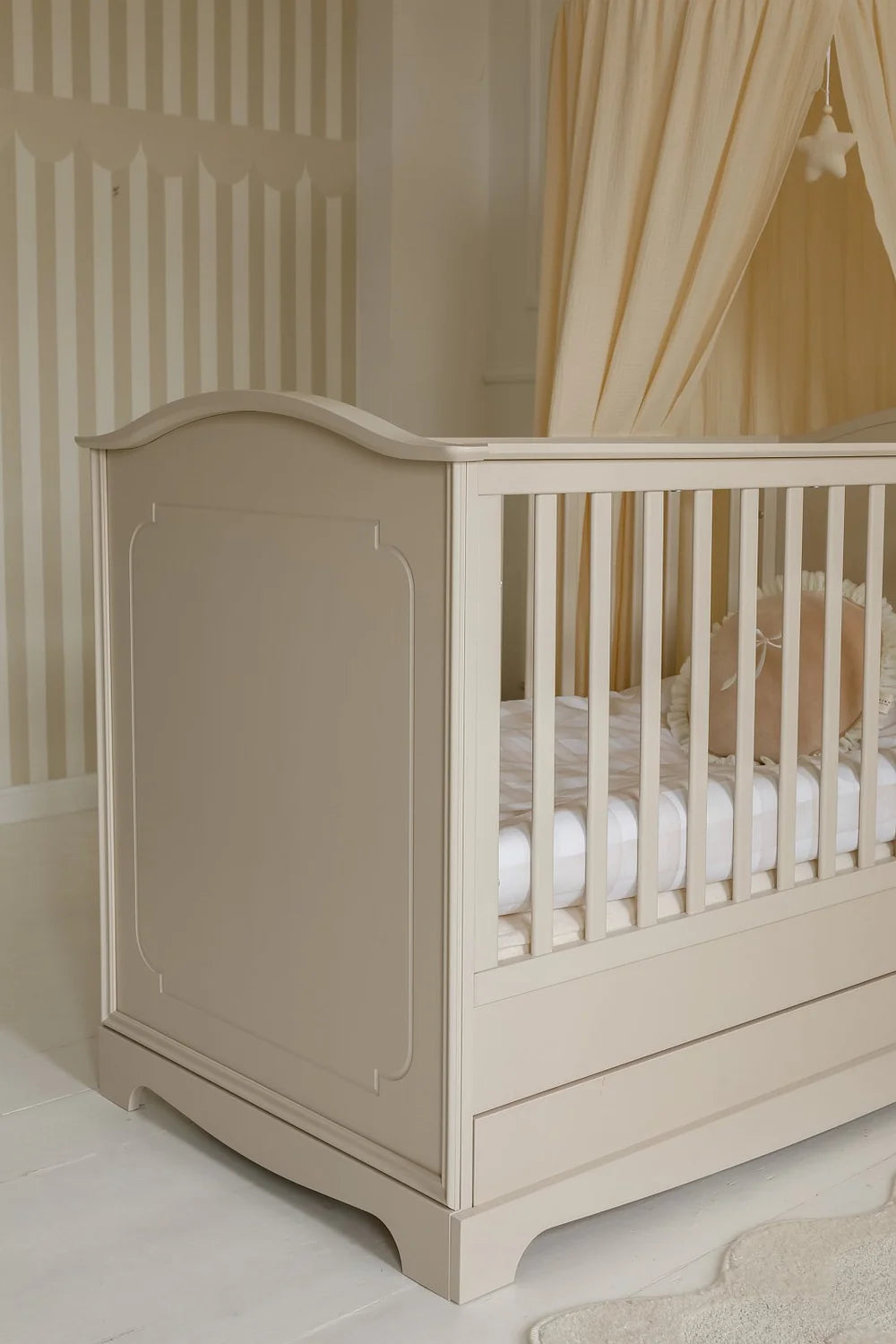 Bellamy Babybett 70x140 cm Royal, creme