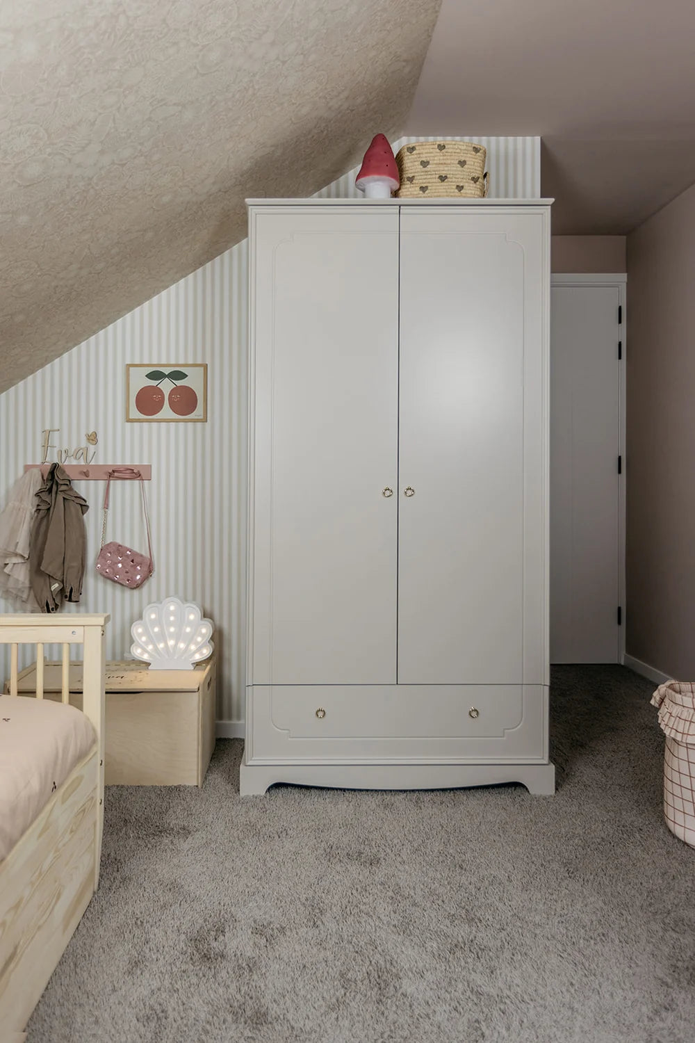 Bellamy 2-türiger Kleiderschrank Royal, creme