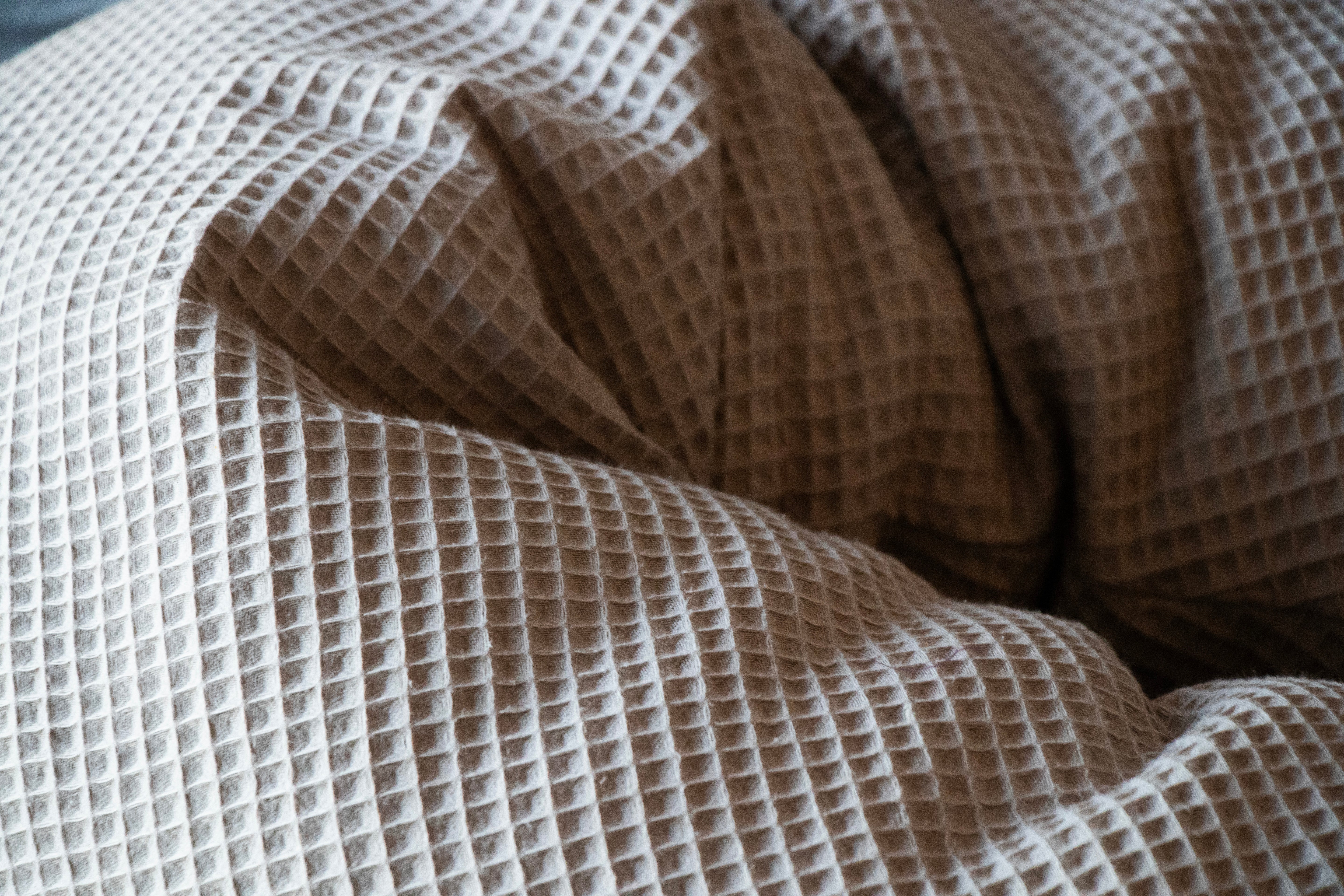 Kreativkopf Stillkissen/Seitenschläferkissen - Zirbe & Wolle