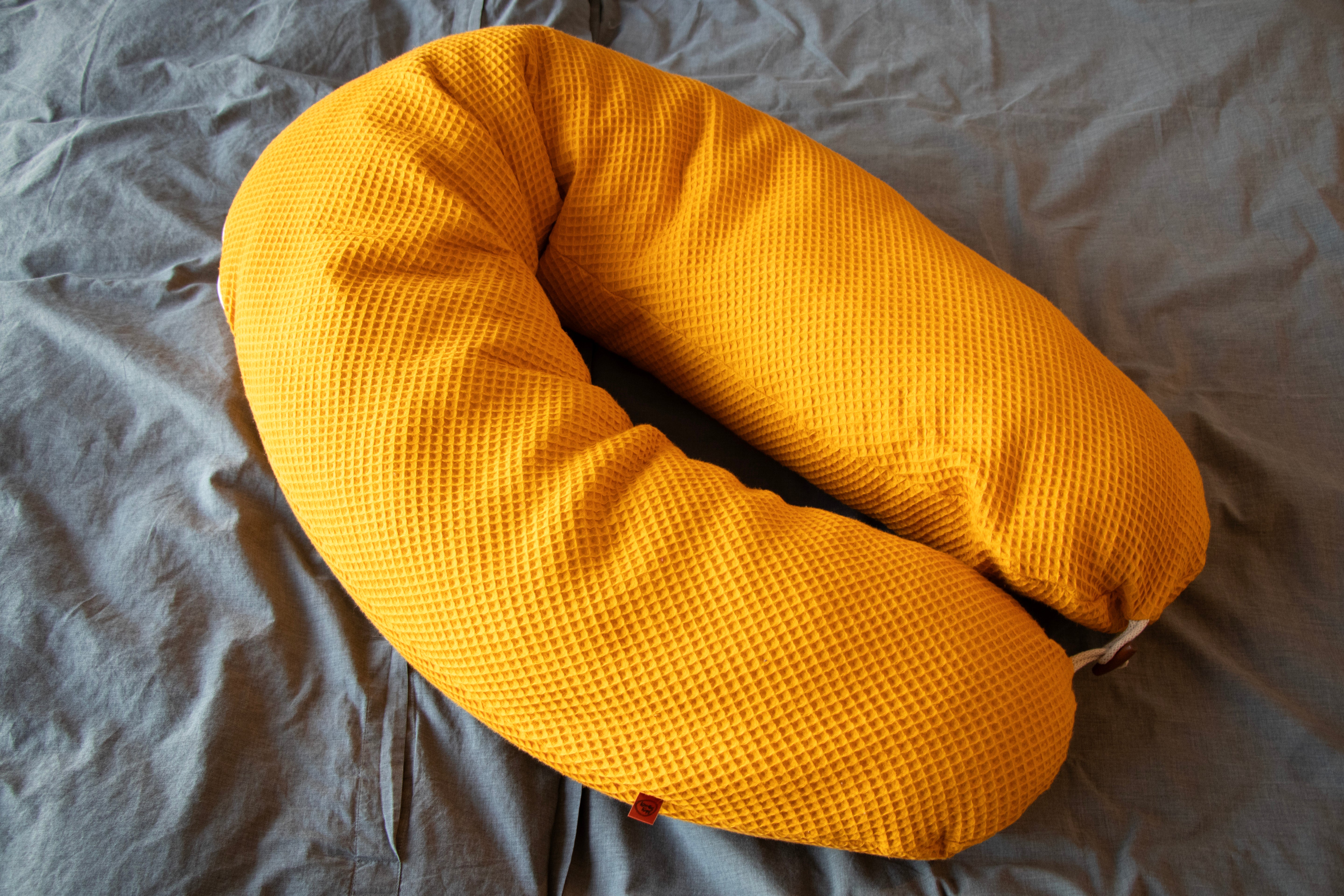 Kreativkopf Stillkissen/Seitenschläferkissen - Zirbe & Wolle