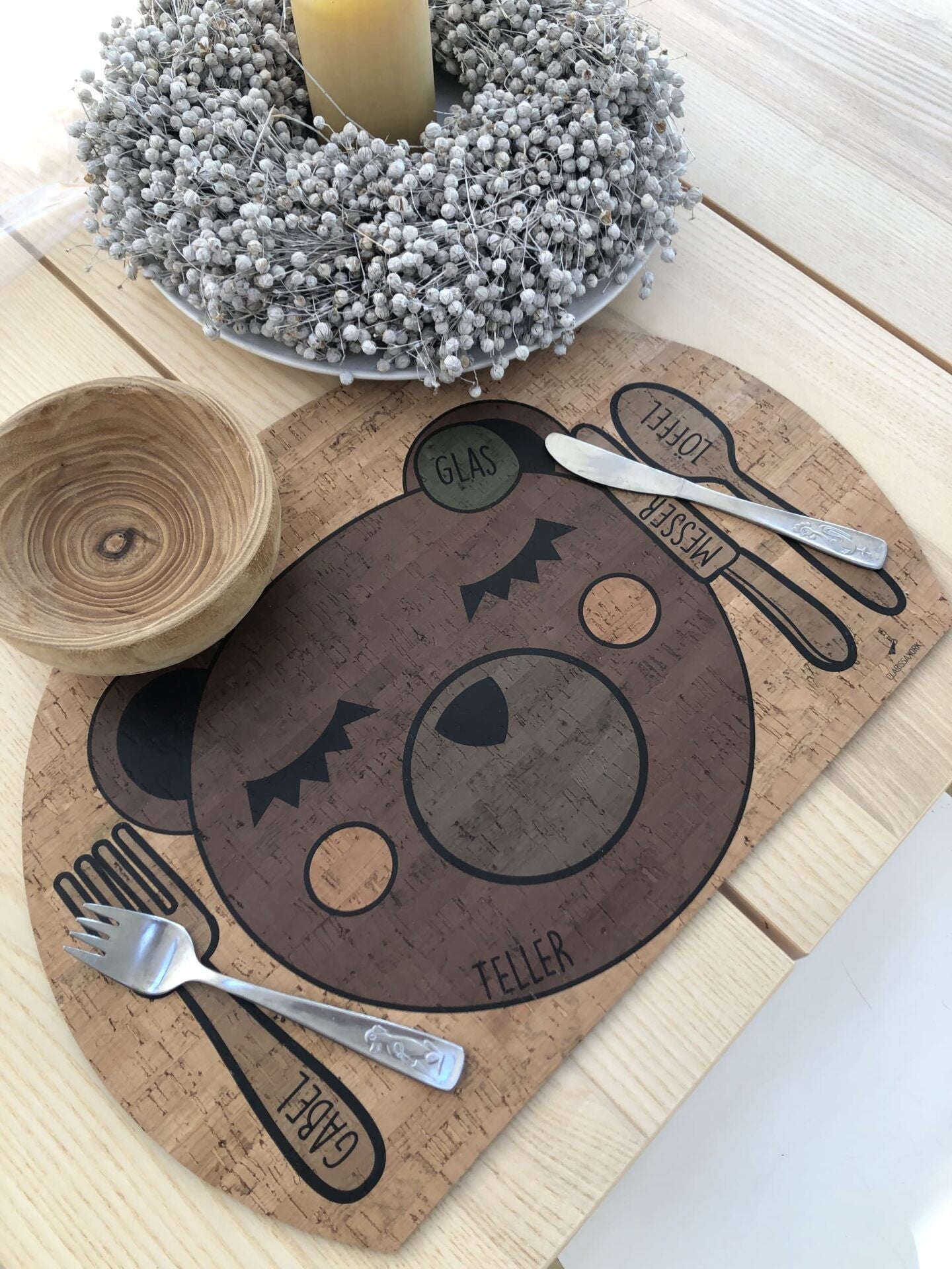 clarissakork_kinder_tischset_placemat_kork_vegan_pflegeleicht_naturmaterial_abwischbar_spi