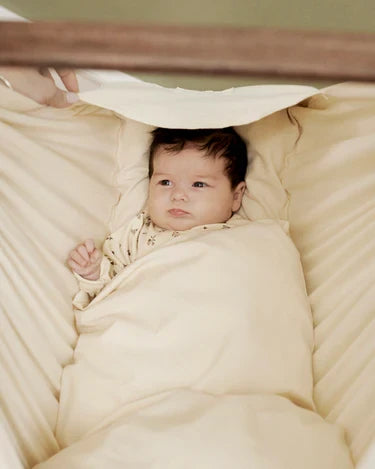 mini-kapok-duvet-lifestyle01_375x469_crop_center.webp